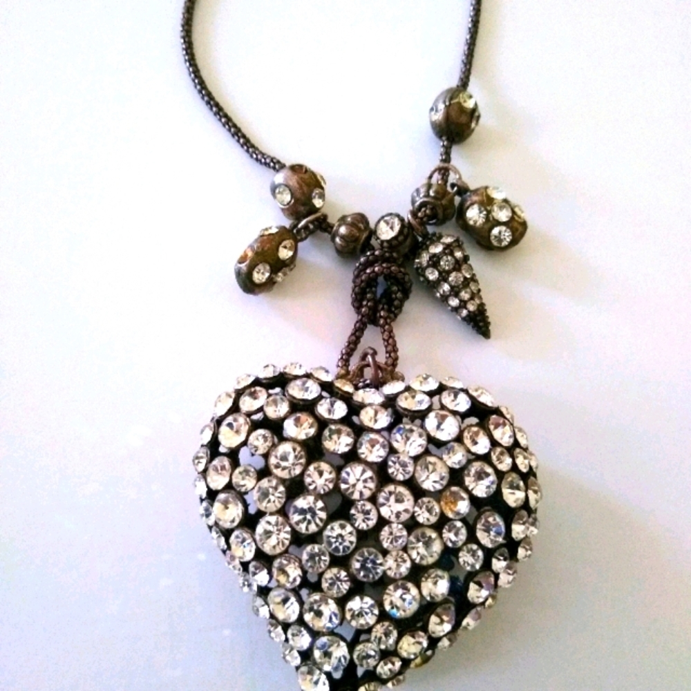 BLV heart necklace